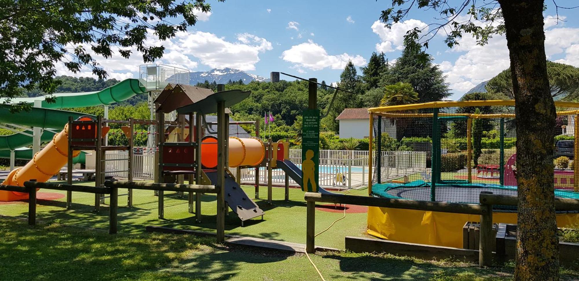 Camping Familial - Parc Aquatique - Grande Aire De Jeux A La Montagne Agos-Vidalos Buitenkant foto