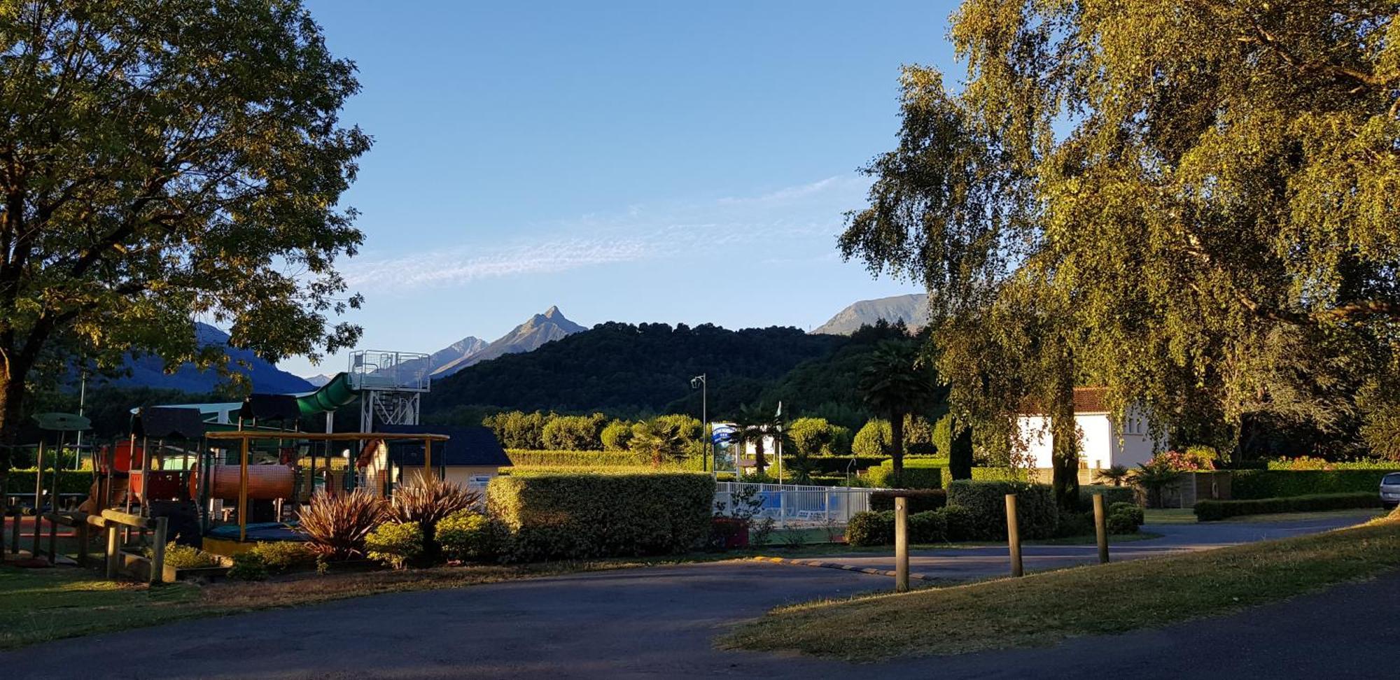 Camping Familial - Parc Aquatique - Grande Aire De Jeux A La Montagne Agos-Vidalos Buitenkant foto